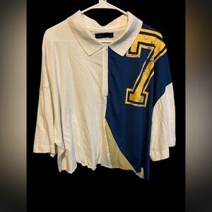 URBAN OUTFITTERS OUT FROM UNDER SHORT SLEEVE POLO 1/2 ZIP